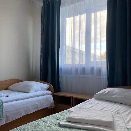 Telsiu Hotel Telšiai Buitenkant foto